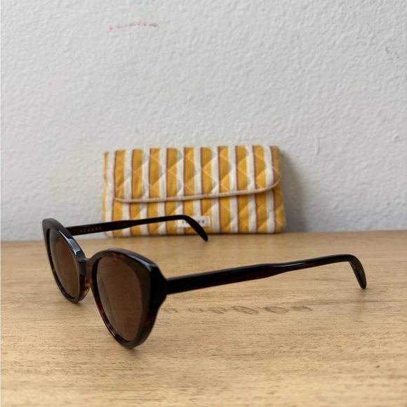 Sezane Bianca Sunglasses - Picture 2 of 5